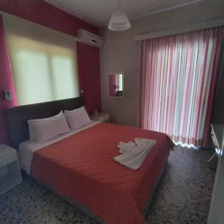 Nikos Apartamento *