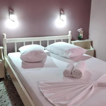 Apartment Nikos *
