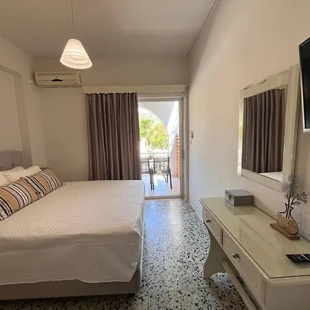 Apartment Nikos *